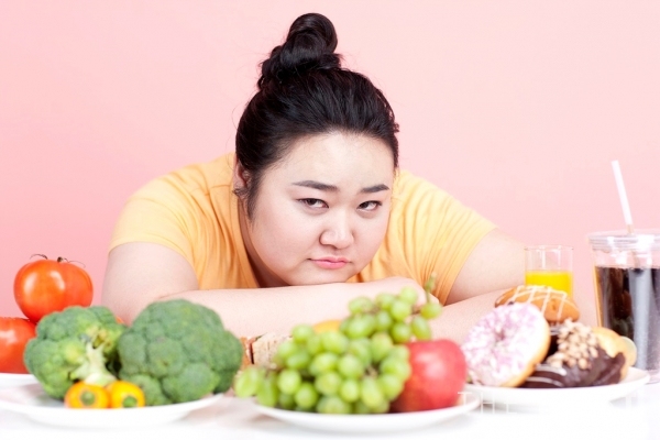 [Health& life.]  먹으면서 다이어트하는 ‘케토제닉’, 유행 따르다 치아건강 위험해?