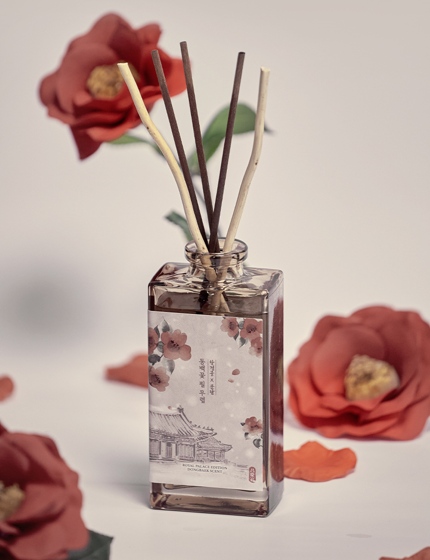 쿤달, 창경궁 두번째 콜라보 에디션 ‘동백꽃 필 무렵’ 디퓨저 한정판 공개