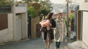 하나금융그룹, CSR 캠페인 시리즈 '엄마의 졸업식' 동영상 공개